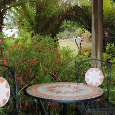 The Wombat Cottage Tullah Exterior photo